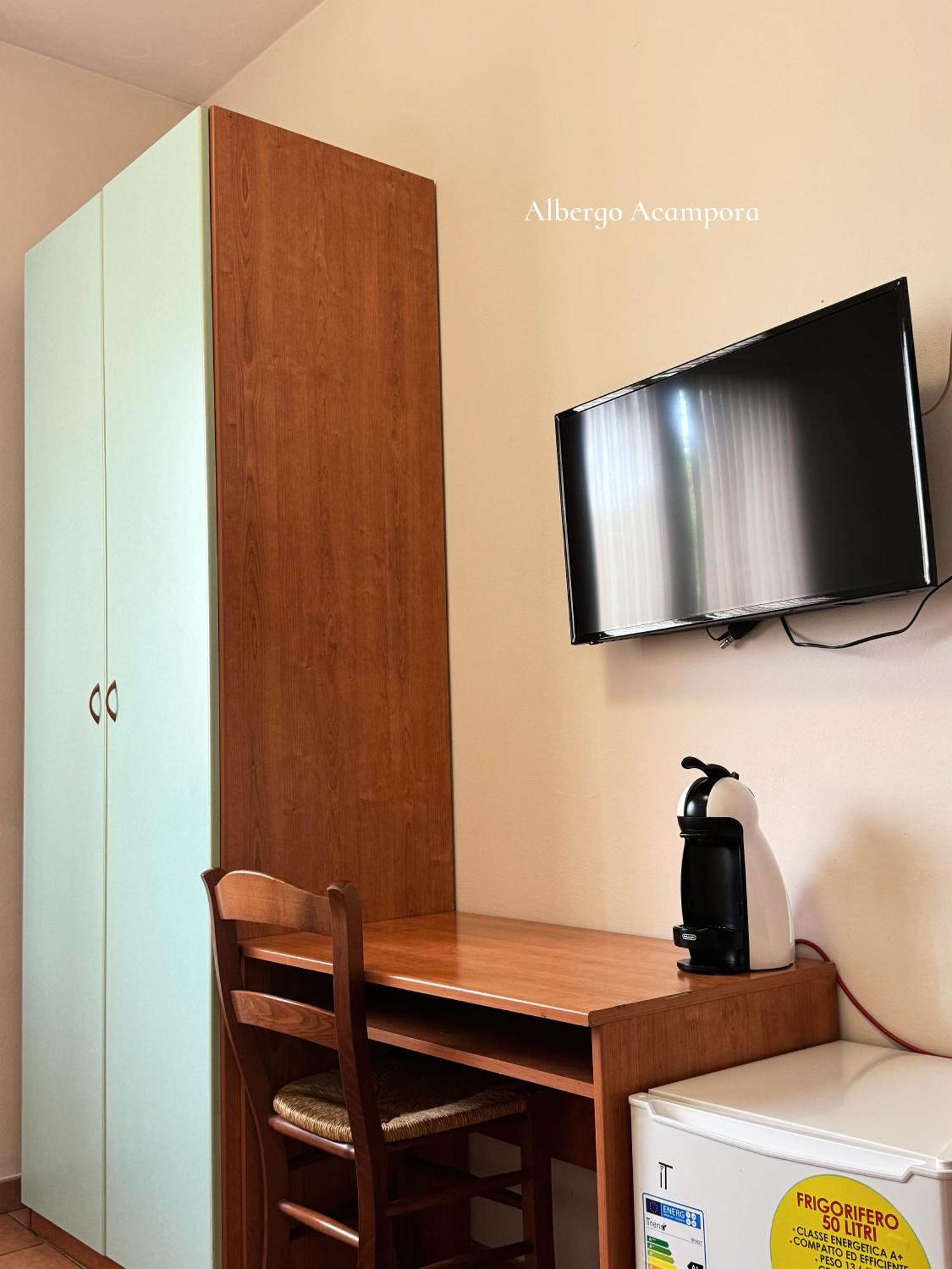 Acampora Hotel